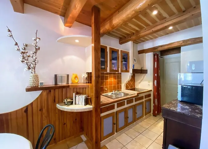 Appartement 4 Pers Plein Centre Ville, Wifi, Balcon