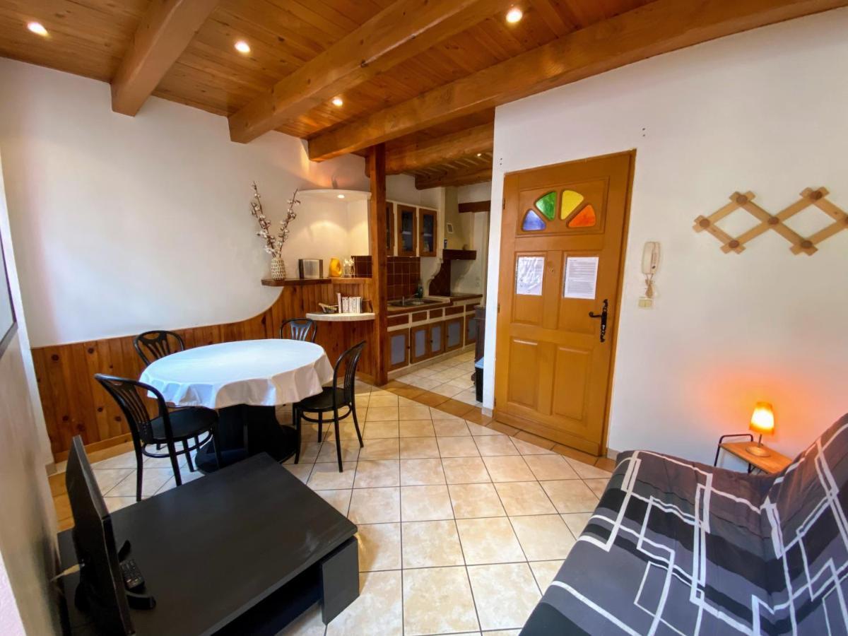 Apartment 4 Pers Plein Centre Ville, Wifi, Balcon