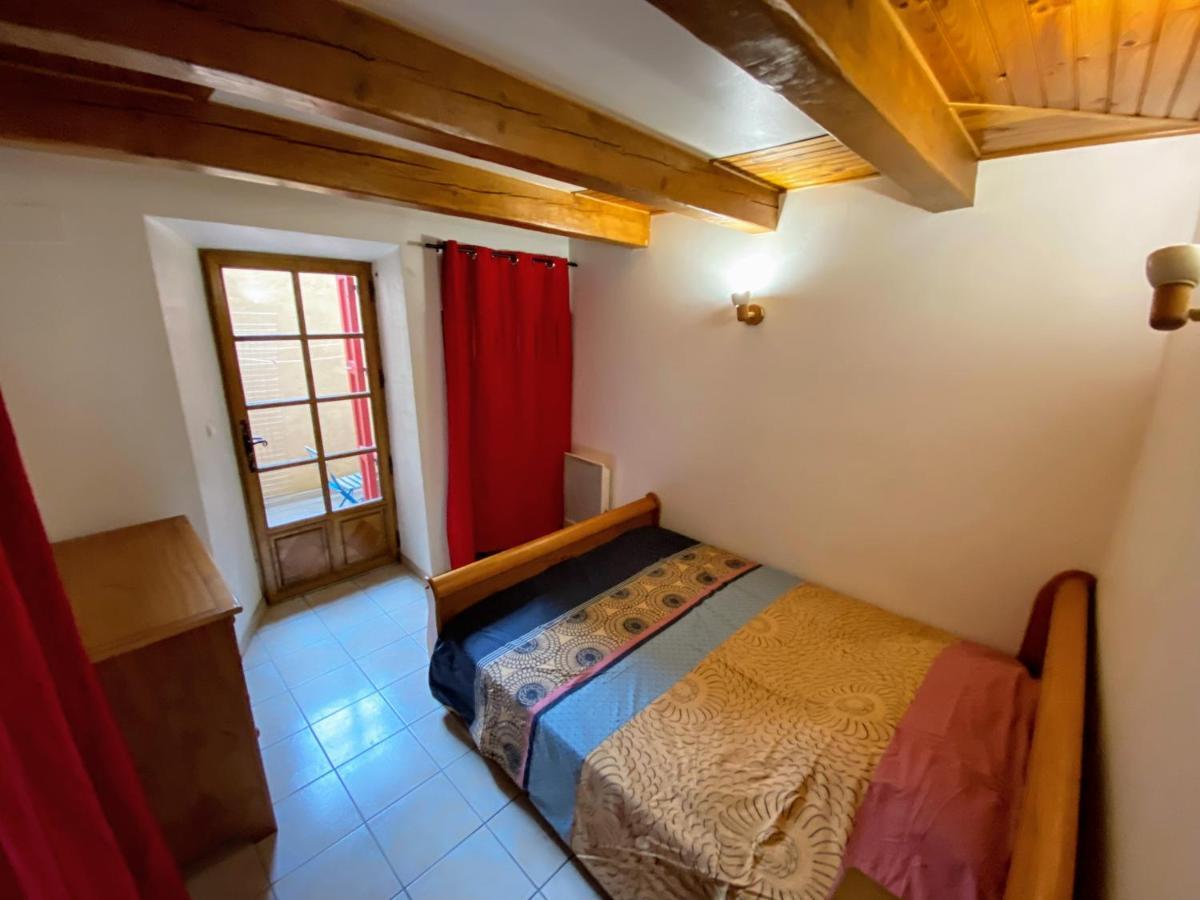 4 Pers Plein Centre Ville, Wifi, Balcon